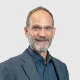 Portraitbild von Philipp Künsch, Geschäftsführer